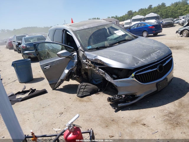 45289350 :رقم المزاد ، 5GAEVAKW1JJ174056 vin ، 2018 Buick Enclave Essence مزاد بيع
