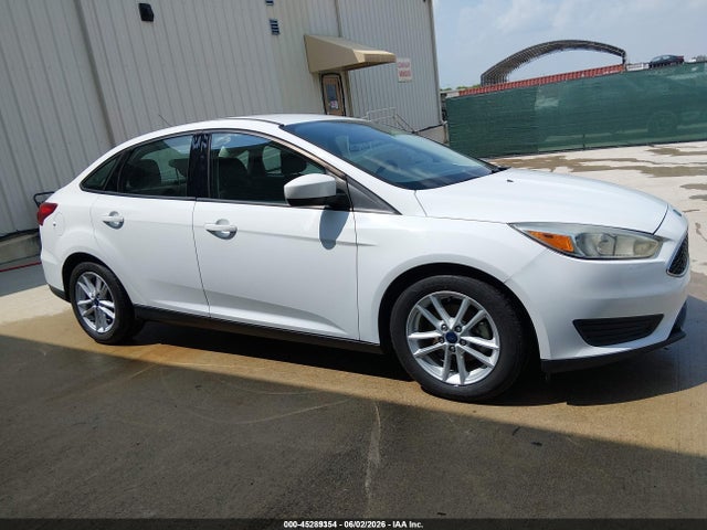 45289354 :رقم المزاد ، 1FADP3F20JL328869 vin ، 2018 Ford Focus Se مزاد بيع