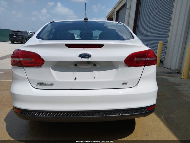 45289354 :رقم المزاد ، 1FADP3F20JL328869 vin ، 2018 Ford Focus Se مزاد بيع