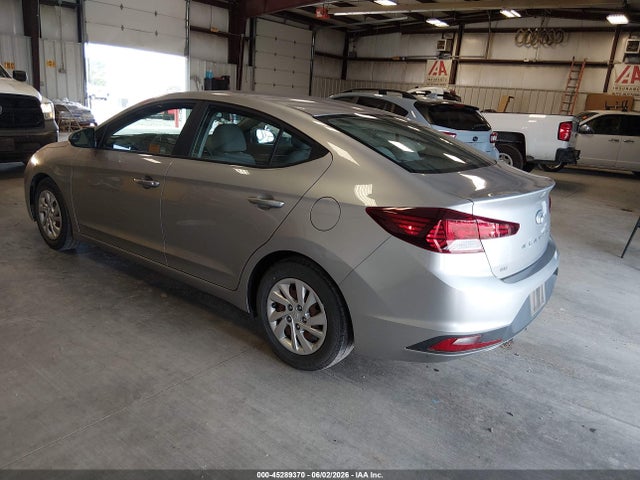 Hyundai ELANTRA SE 2020 5NPD74LF8LH613155 Image 3