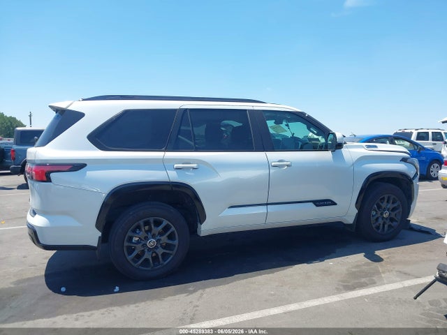2024 Toyota Sequoia Platinum მანქანა იყიდება აუქციონზე, vin: 7SVAAABA5RX048004, აუქციონის ნომერი: 45289383