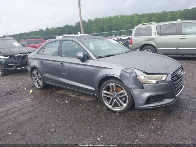 2017 Audi A3 2.0t Premium მანქანა იყიდება აუქციონზე, vin: WAUAUGFF0H1031085, აუქციონის ნომერი: 45289387