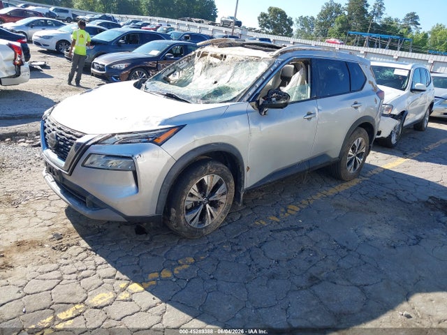 45289388 :رقم المزاد ، 5N1AT3BA4MC781592 vin ، 2021 Nissan Rogue Sv Fwd مزاد بيع