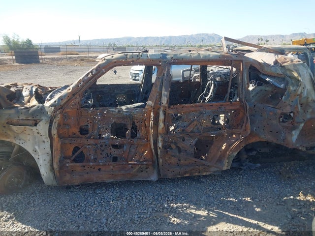 JN8AY2BA7M9370592 Nissan Armada Sl 2wd