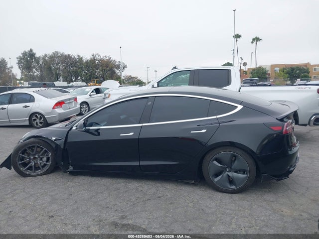 Продажа на аукционе авто 2020 Tesla Model 3 Standard Range Plus Rear-wheel Drive/standard Range Rear-wheel Drive, vin: 5YJ3E1EA6LF804704, номер лота: 45289403