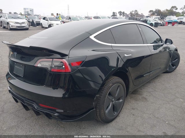 Продажа на аукционе авто 2020 Tesla Model 3 Standard Range Plus Rear-wheel Drive/standard Range Rear-wheel Drive, vin: 5YJ3E1EA6LF804704, номер лота: 45289403