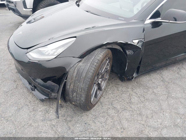 Продажа на аукционе авто 2020 Tesla Model 3 Standard Range Plus Rear-wheel Drive/standard Range Rear-wheel Drive, vin: 5YJ3E1EA6LF804704, номер лота: 45289403