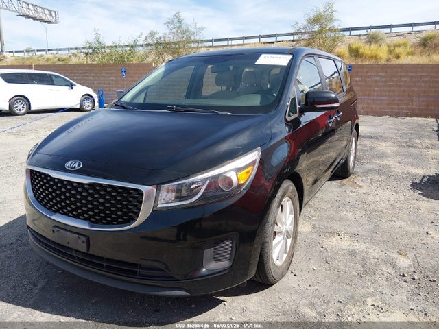KIA Sedona L 2018 KNDMA5C13J6373984 Image 2