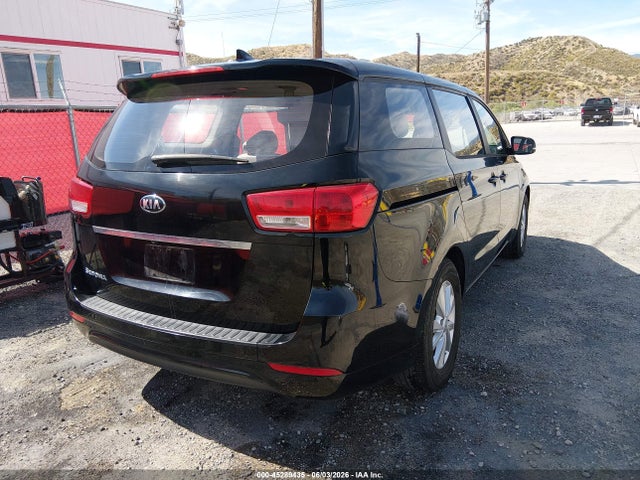 KIA Sedona L 2018 KNDMA5C13J6373984 Image 4