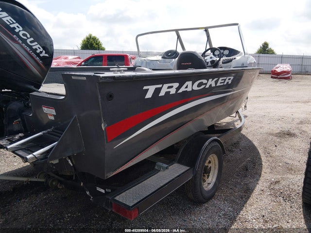 Tracker Other 2014 BUJ10810K314 Image 6