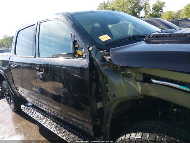 2025 Ram 1500 Laramie  4x4 5'7 Box მანქანა იყიდება აუქციონზე, vin: 1C6SRFJP9SN502371, აუქციონის ნომერი: 45289507
