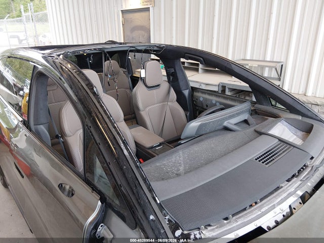 Lucid Gravity Grand Touring 2026 7UUG1GHJ5TA022446 Image 21