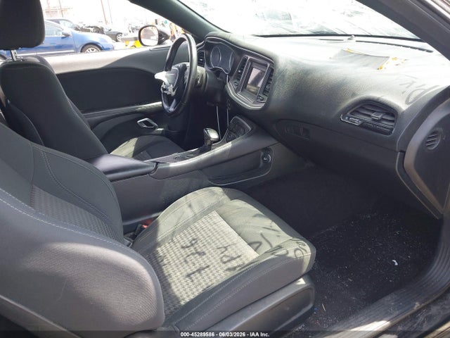 Dodge Challenger Sxt 2019 2C3CDZAG6KH524404 Image 5