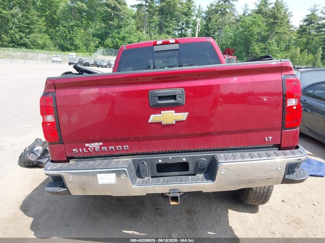 1GCVKREC2JZ369785 Chevrolet Silverado 1500 1lt