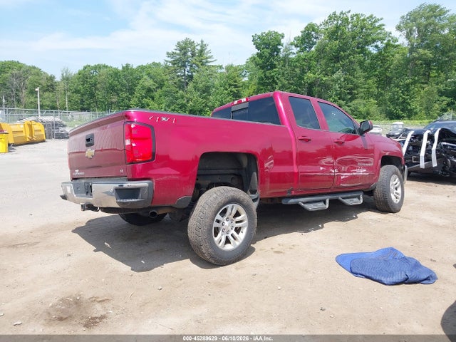 1GCVKREC2JZ369785 Chevrolet Silverado 1500 1lt
