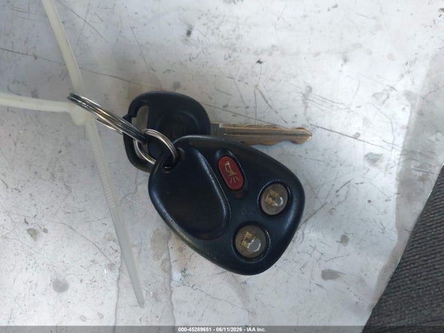 45289651 :رقم المزاد ، 3GNEC16Z85G215676 vin ، 2005 Chevrolet Suburban 1500 Ls مزاد بيع