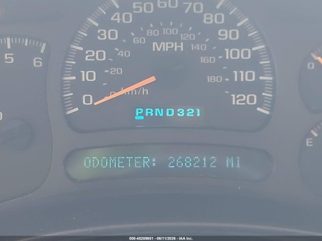 45289651 :رقم المزاد ، 3GNEC16Z85G215676 vin ، 2005 Chevrolet Suburban 1500 Ls مزاد بيع