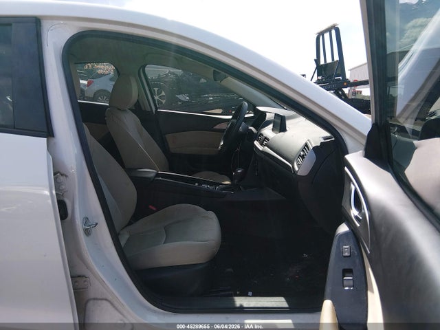 Aukcja sprzedaży 2018 Mazda Mazda3 Sport, vin: 3MZBN1U72JM219674, numer aukcji: 45289655