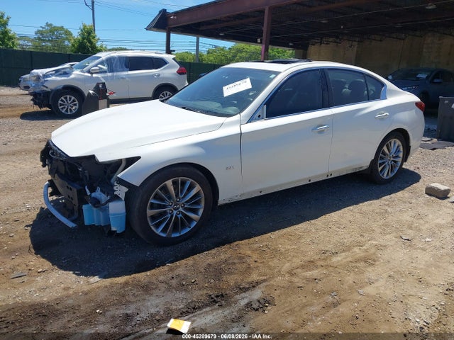 Продажа на аукционе авто 2018 Infiniti Q50 3.0t Luxe, vin: JN1EV7AR9JM431284, номер лота: 45289679