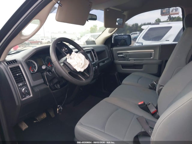 45289684 :رقم المزاد ، 3C6JR6AT9EG262664 vin ، 2014 Ram 1500 Express مزاد بيع