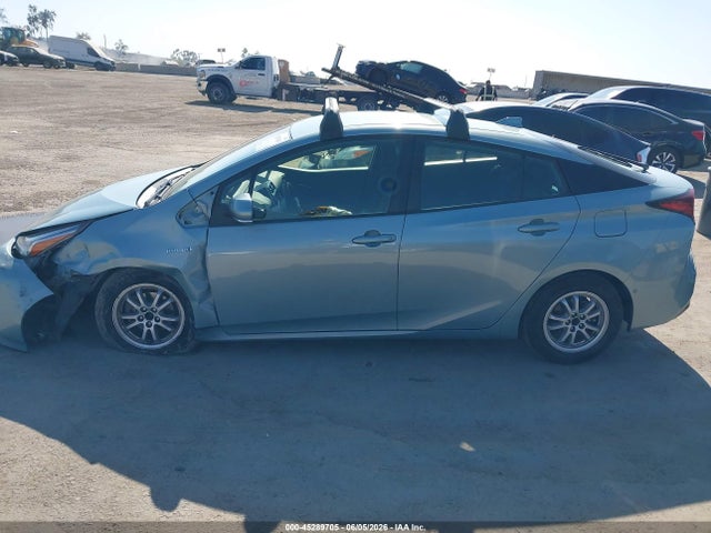 45289705 :رقم المزاد ، JTDKAMFU7N3154976 vin ، 2022 Toyota Prius Le مزاد بيع