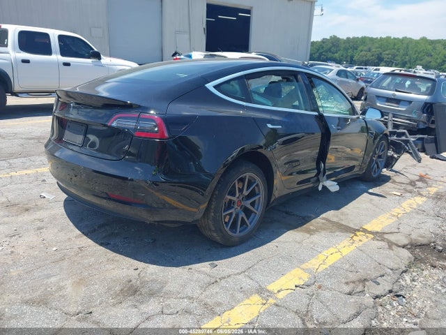 Продажа на аукционе авто 2018 Tesla Model 3 Long Range/mid Range, vin: 5YJ3E1EA9JF173377, номер лота: 45289746