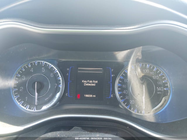 Aukcja sprzedaży 2015 Chrysler 200 Limited, vin: 1C3CCCAB5FN670522, numer aukcji: 45289766