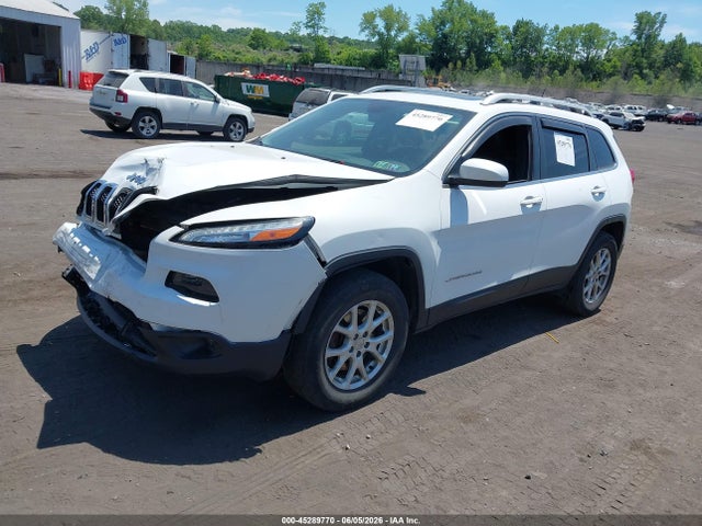 45289770 :رقم المزاد ، 1C4PJMLX2JD607586 vin ، 2018 Jeep Cherokee Latitude Plus 4x4 مزاد بيع