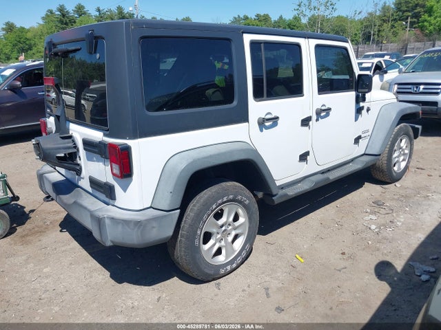 1C4BJWDG4FL541012 Jeep Wrangler Unlimited Sport