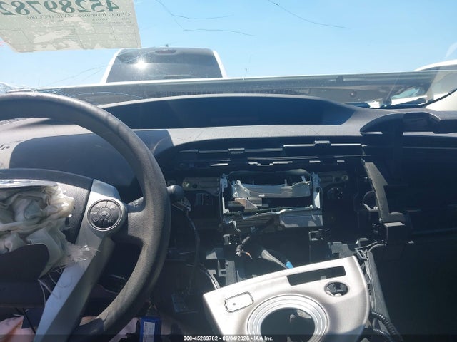 Продаж на аукціоні авто 2014 Toyota Prius Three, vin: JTDKN3DU9E0363736, номер лоту: 45289782