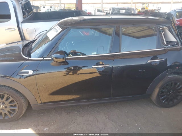 Mini Hardtop Cooper 2019 WMWXU1C56K2F81964 Image 14