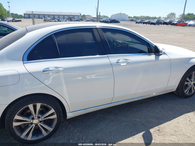 45289806 :رقم المزاد ، WDDWF4KB6GR164511 vin ، 2016 Mercedes-benz C 300 4matic مزاد بيع