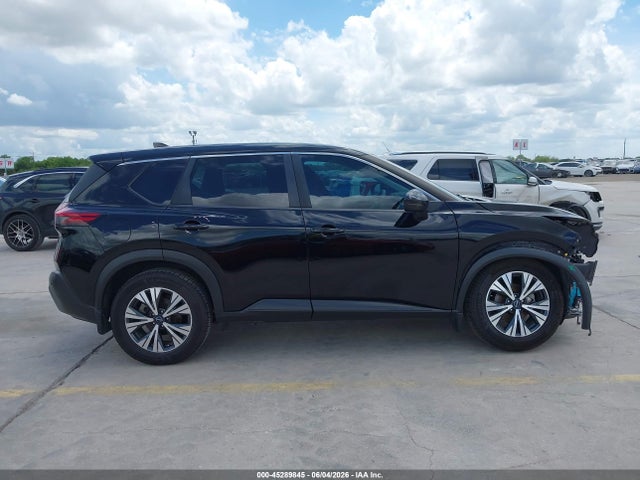 5N1BT3BA3NC727299 Nissan Rogue Sv Fwd