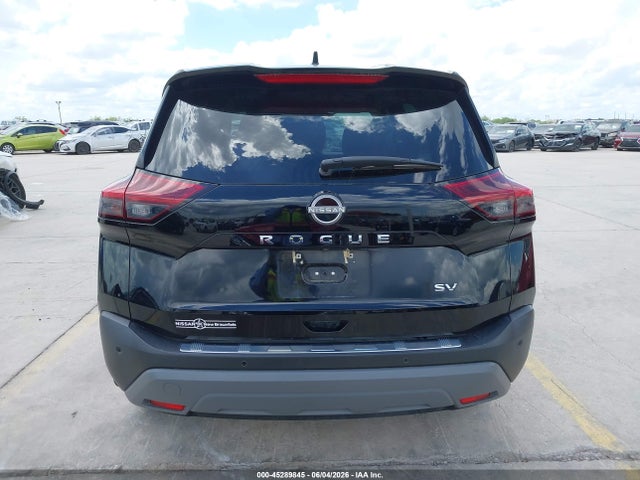 5N1BT3BA3NC727299 Nissan Rogue Sv Fwd