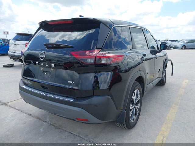 5N1BT3BA3NC727299 Nissan Rogue Sv Fwd