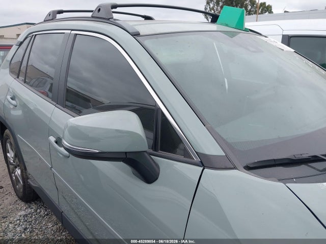 45289854 :رقم المزاد ، 2T3C1RFVXPW279559 vin ، 2023 Toyota Rav4 Xle Premium مزاد بيع
