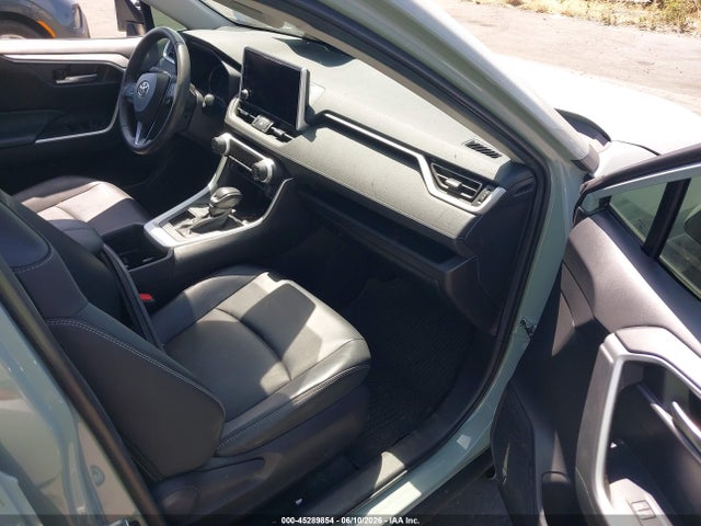 45289854 :رقم المزاد ، 2T3C1RFVXPW279559 vin ، 2023 Toyota Rav4 Xle Premium مزاد بيع