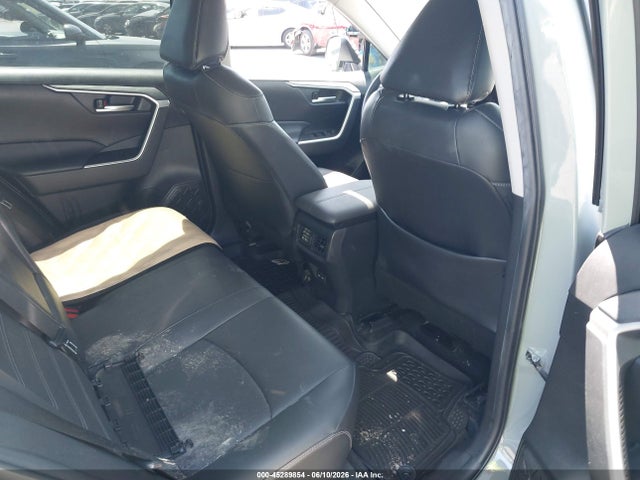 45289854 :رقم المزاد ، 2T3C1RFVXPW279559 vin ، 2023 Toyota Rav4 Xle Premium مزاد بيع