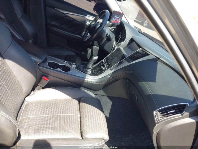 45289880 :رقم المزاد ، JN1EV7AR8JM444107 vin ، 2018 Infiniti Q50 3.0t Sport مزاد بيع