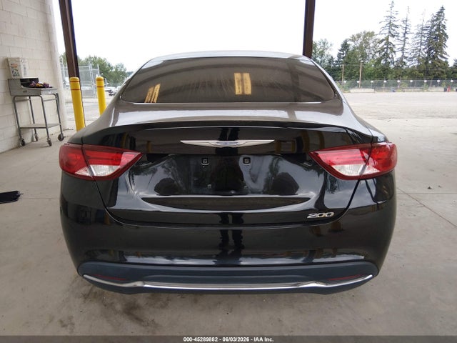 45289882 :رقم المزاد ، 1C3CCCFB6GN183517 vin ، 2016 Chrysler 200 Lx مزاد بيع