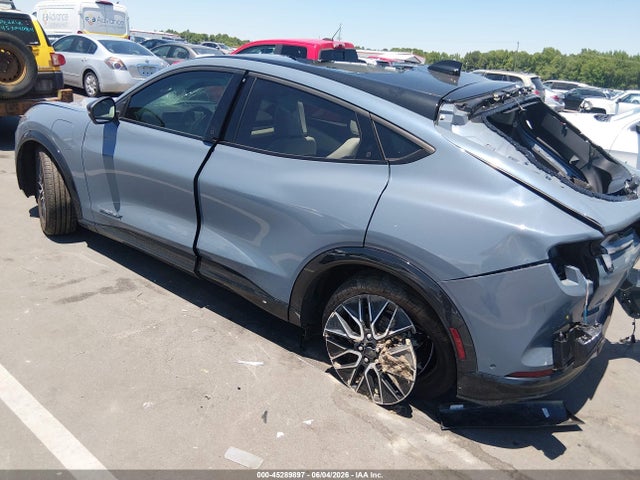 Продажа на аукционе авто 2024 Ford Mustang Mach-e Premium, vin: 3FMTK3R70RMA51643, номер лота: 45289897