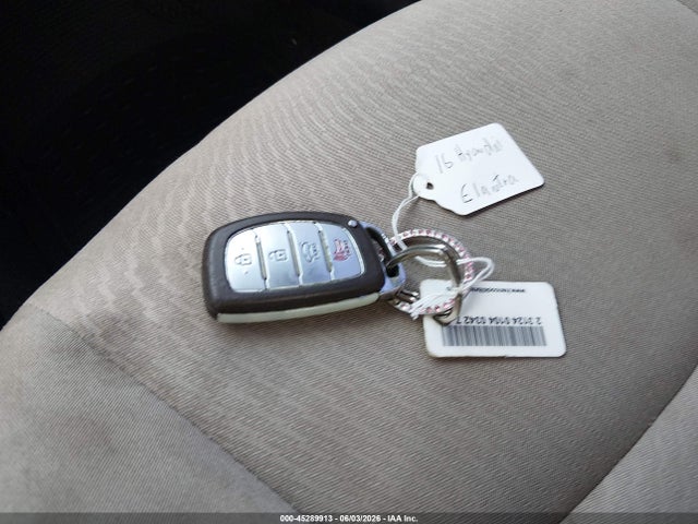 Hyundai Elantra Value Edition 2016 5NPDH4AE6GH712487 Image 11