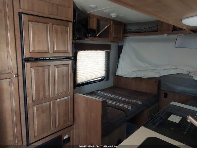 Forest River Rockwoo Roo 2019 4X4TRLU24KZ157989 Image 15