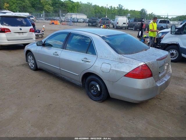 2006 Honda Accord 2.4 Lx მანქანა იყიდება აუქციონზე, vin: 1HGCM56446A062515, აუქციონის ნომერი: 45289955