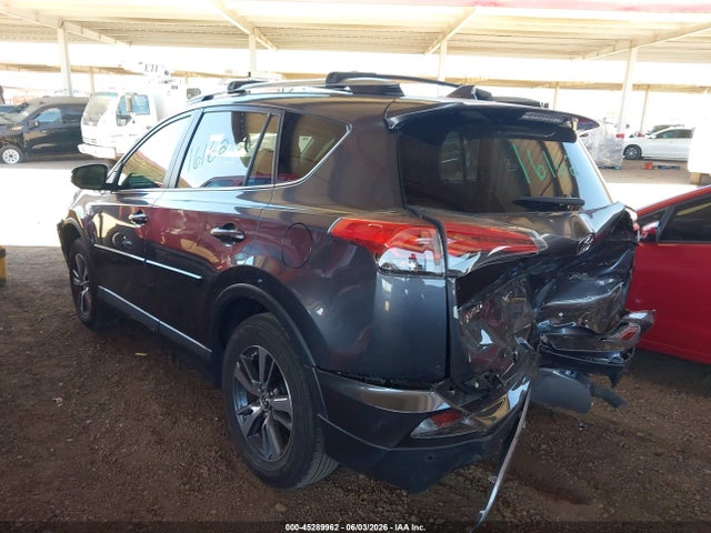 JTMWFREVXJJ167494 Toyota Rav4 Xle