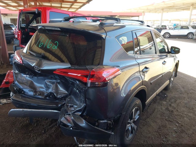 JTMWFREVXJJ167494 Toyota Rav4 Xle