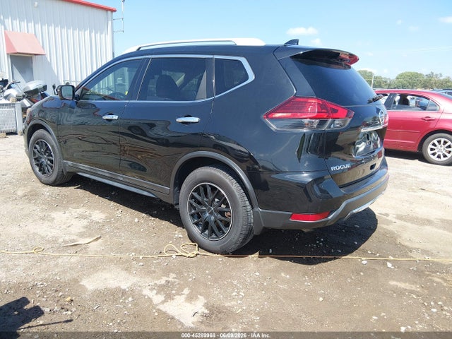 Nissan ROGUE SV 2017 5N1AT2MT5HC895468 Image 3