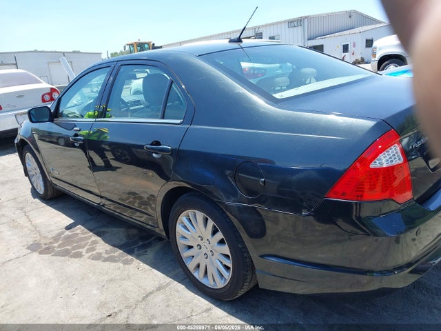 2010 Ford Fusion Hybrid მანქანა იყიდება აუქციონზე, vin: 3FADP0L31AR204719, აუქციონის ნომერი: 45289971