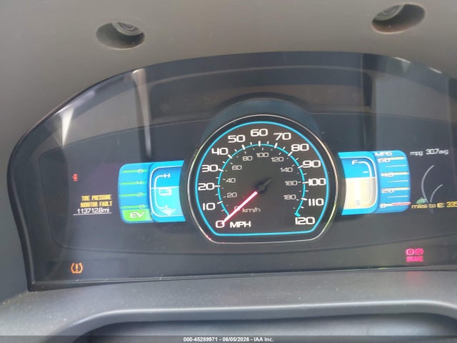 2010 Ford Fusion Hybrid მანქანა იყიდება აუქციონზე, vin: 3FADP0L31AR204719, აუქციონის ნომერი: 45289971