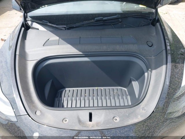 Продаж на аукціоні авто 2023 Tesla Model Y Awd/long Range Dual Motor All-wheel Drive, vin: 7SAYGDEE6PA182986, номер лоту: 45289994
